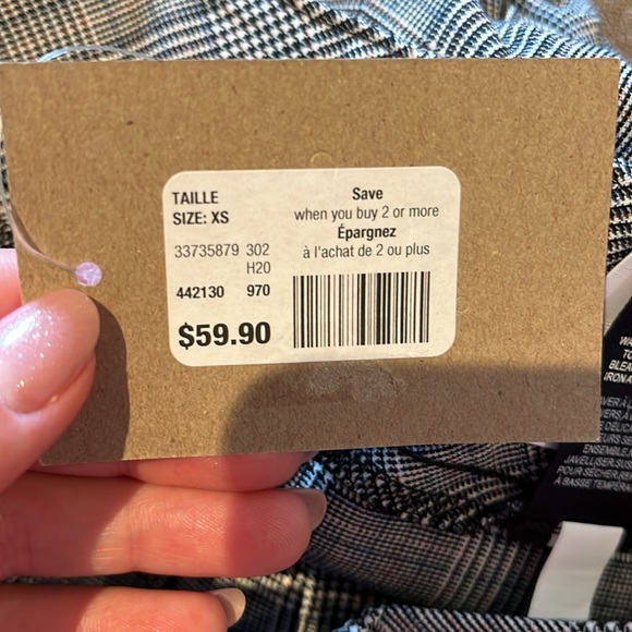 Camber & Grace brand new classy stretchy pants. - Picture 6 of 6